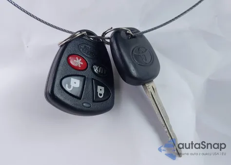 2014 Toyota Corolla L z USA, uszkodzony, nr VIN 2T1BURHE3EC148187